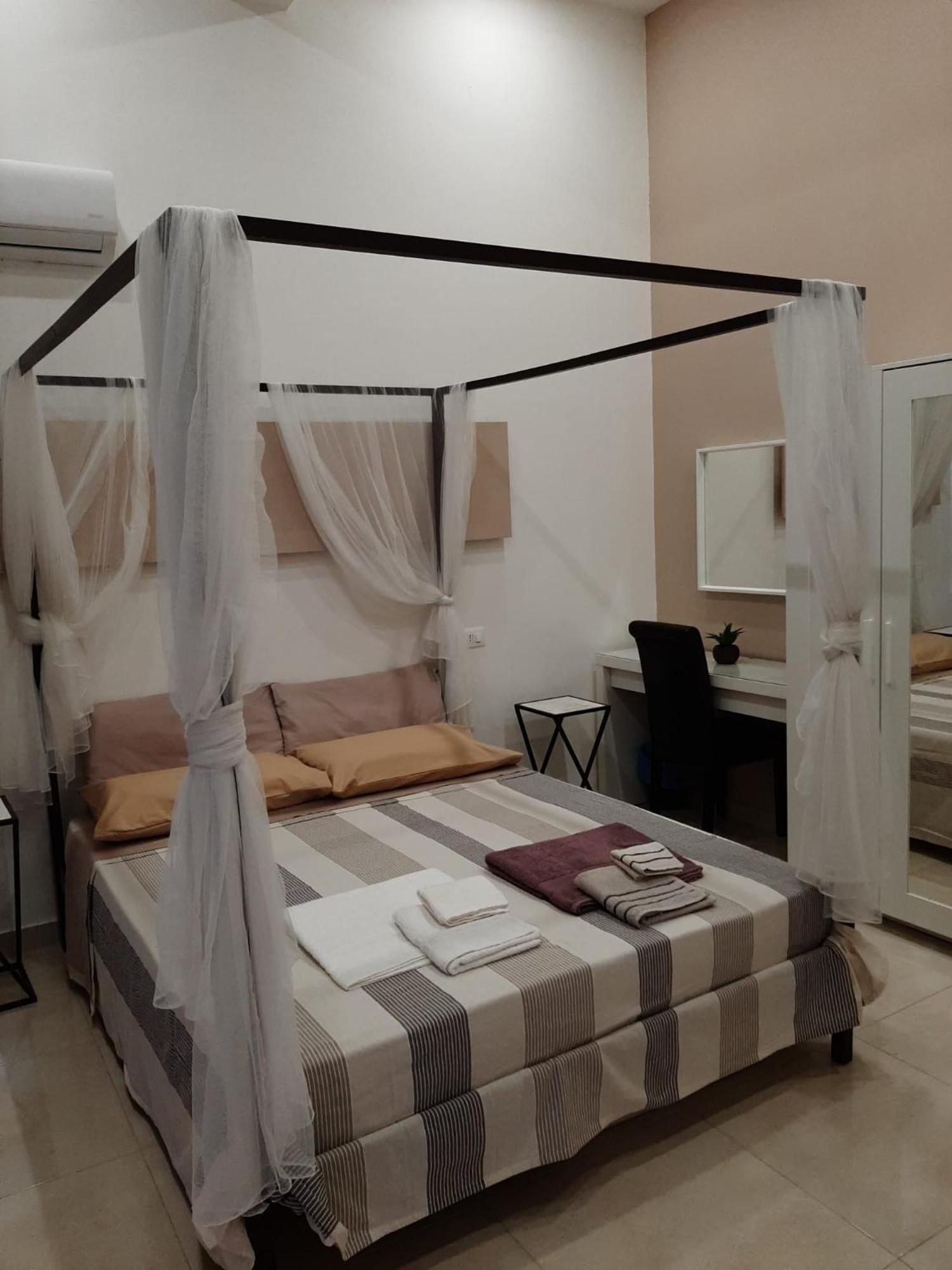 Relais Torre Gloria Bed & Breakfast Napoli Exterior foto